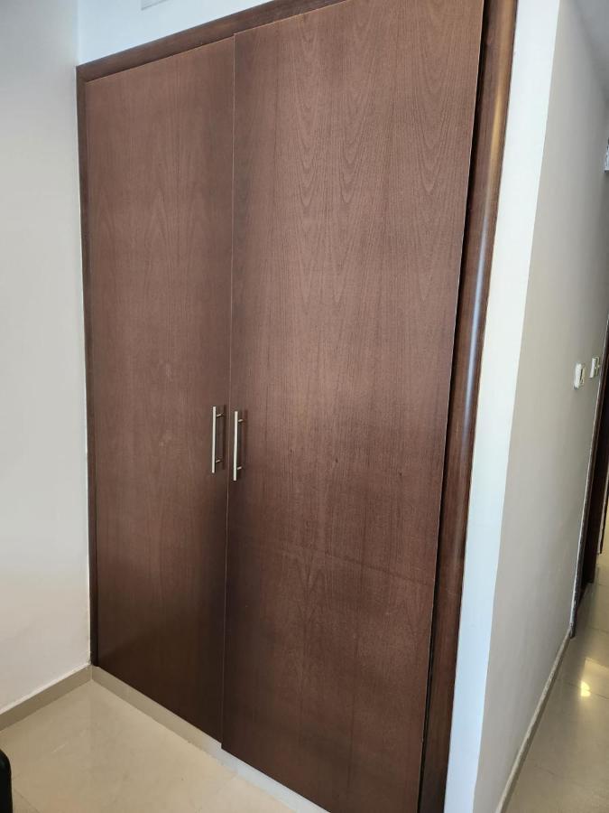 Furnished Studio Apartment Near Business Bay Metro Station Dubai Ngoại thất bức ảnh