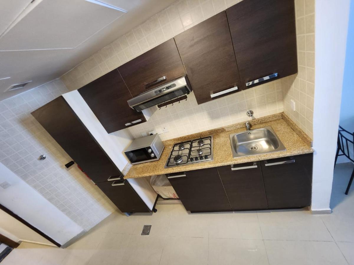 Furnished Studio Apartment Near Business Bay Metro Station Dubai Ngoại thất bức ảnh
