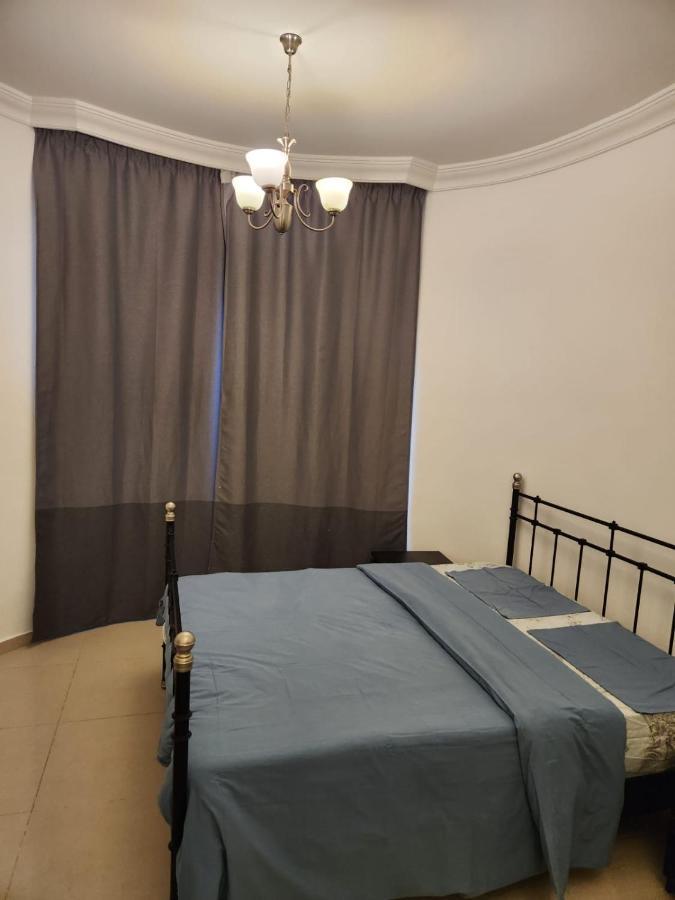 Furnished Studio Apartment Near Business Bay Metro Station Dubai Ngoại thất bức ảnh