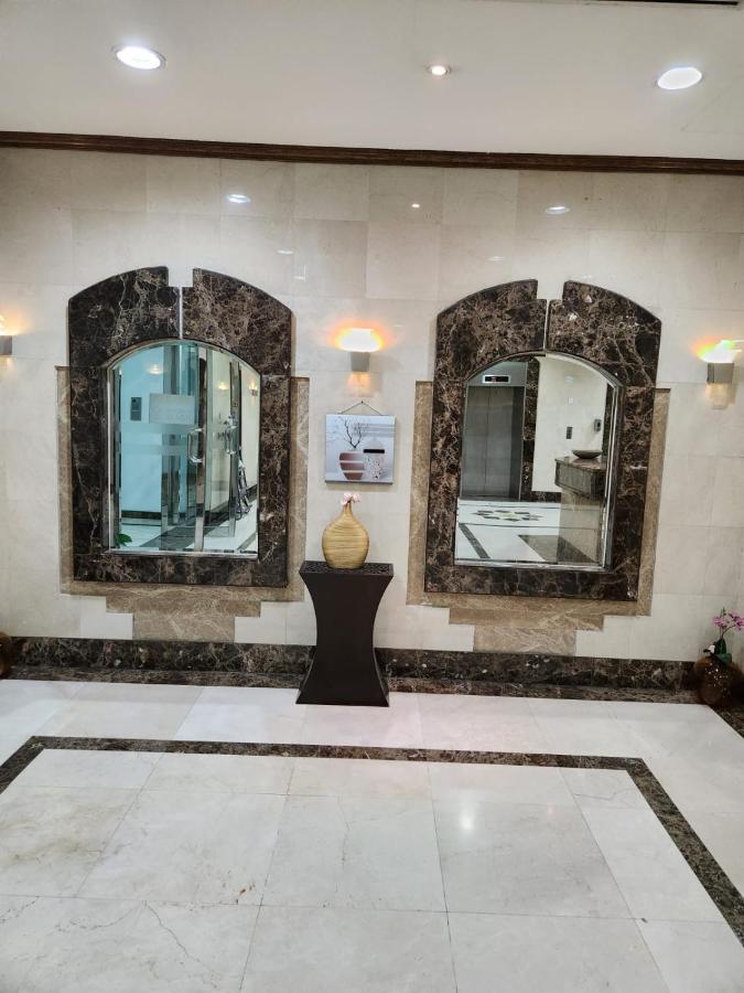 Furnished Studio Apartment Near Business Bay Metro Station Dubai Ngoại thất bức ảnh